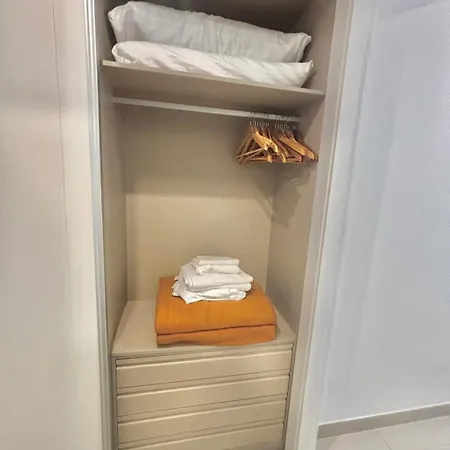 Sunset Drive 9-18 Poniente Apartment