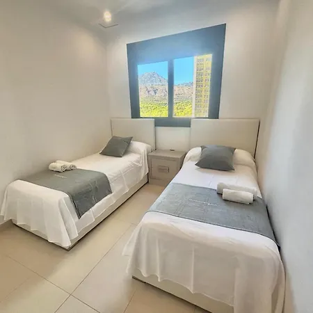 Sunset Drive 9-18 Poniente * Benidorm